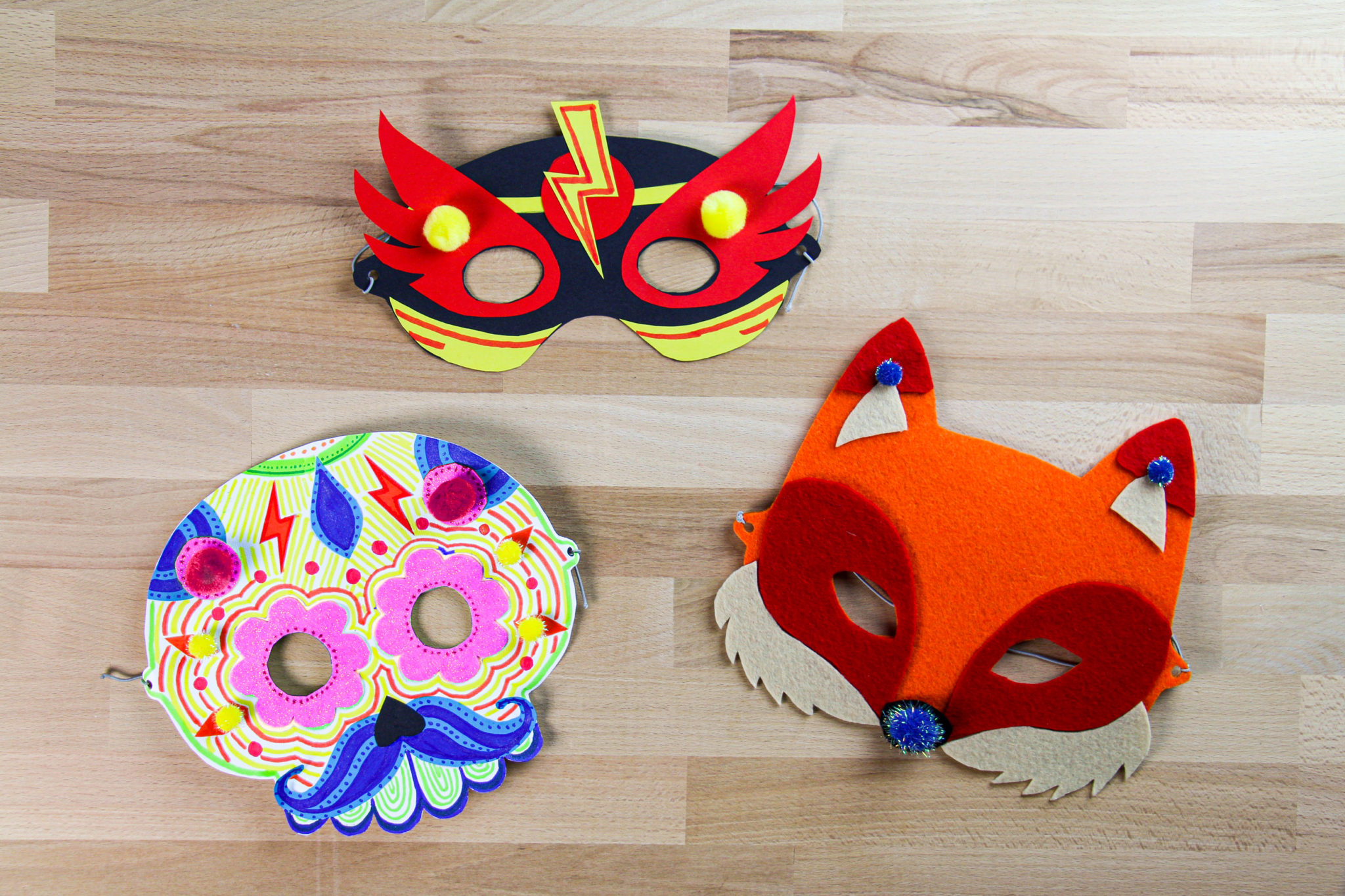 10 masques de carnaval à fabriquer, La cour des petits